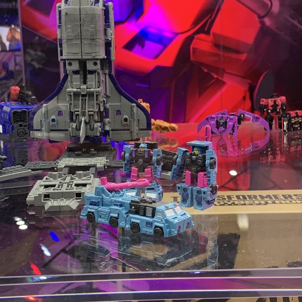 SDCC 2019   Hasbro Booth Photos Reveals Siege Ratbat, Micromaster Battle Squad, Astrotrain Base And More  (3 of 12)